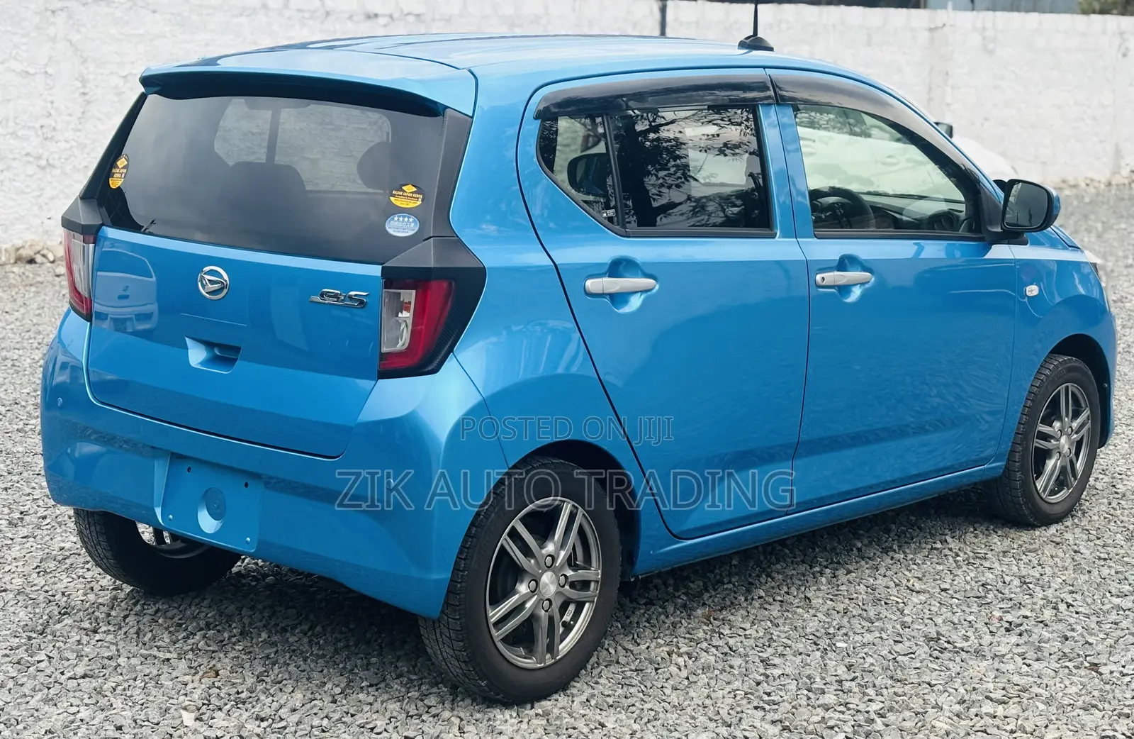 Daihatsu Mira 2018 Blue