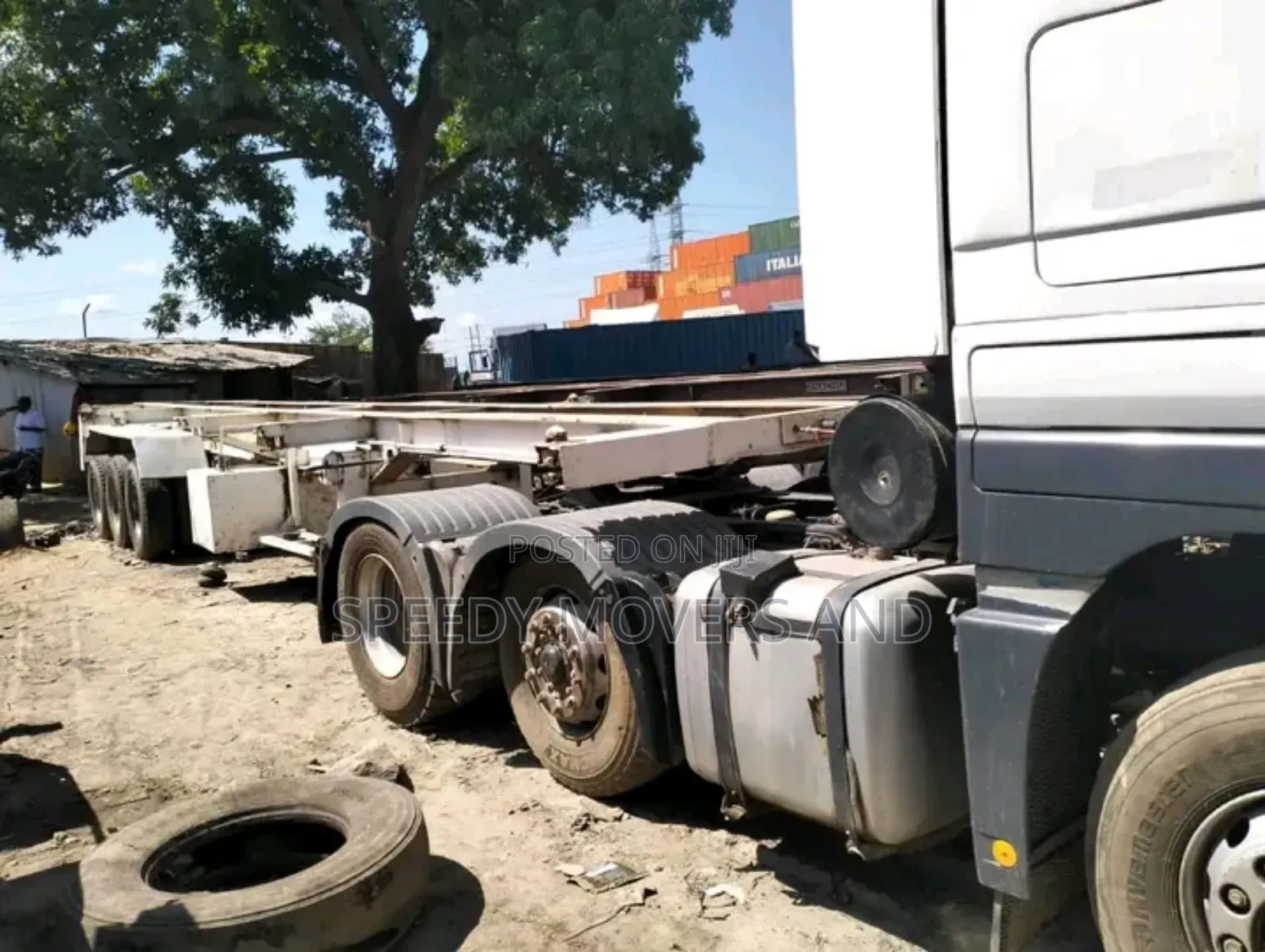 Flatbed Trailers for Transportation Available