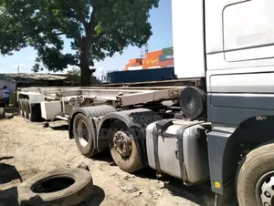 Flatbed Trailers for Transportation Available