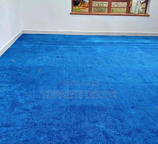 Well Installed , Fluffy Usa 8mm Thick Wall to Wall Carpets