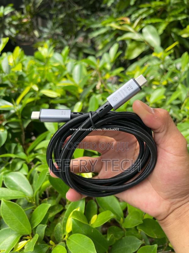 Type-C to Type-C Cable Thunderbolt - thumbnail 3