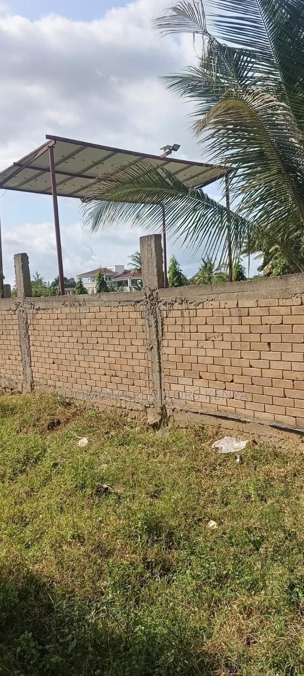Majengo/Mtwapa Hot Deal – 1/4 Acre Plot at Kes 4.2m Only - main view