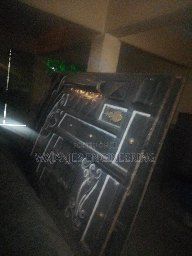 Still Gate - thumbnail 4