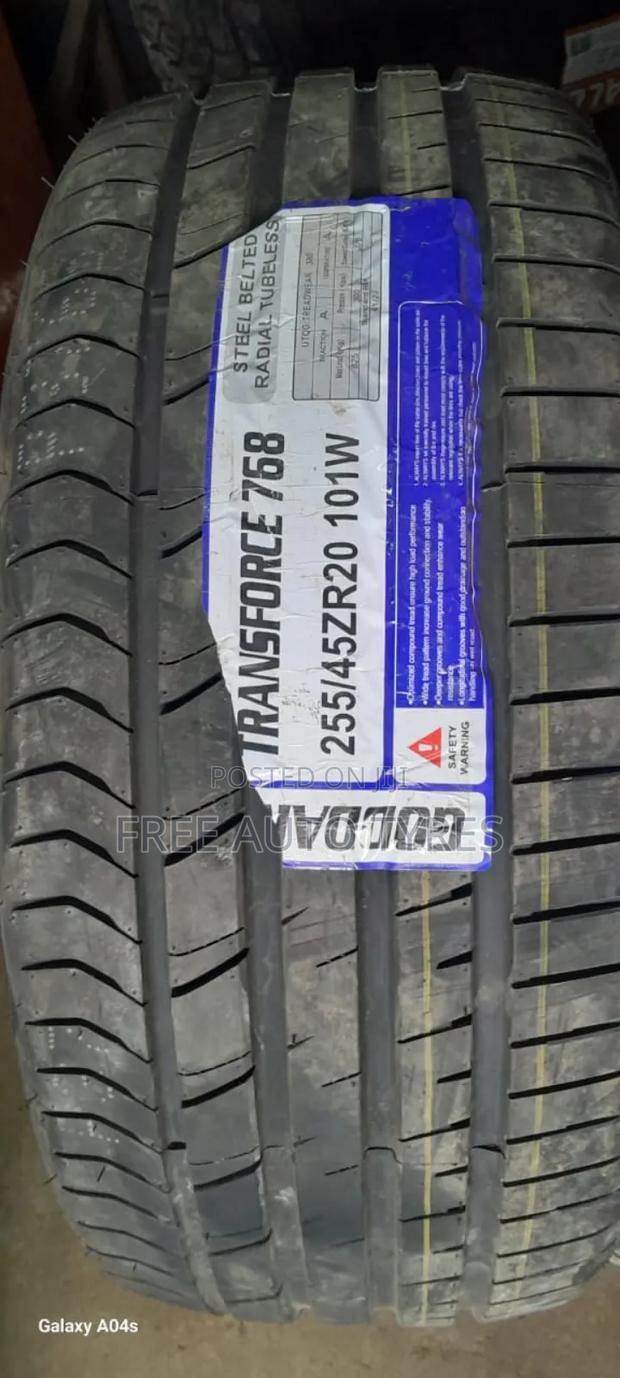 255 45r20 Goodard