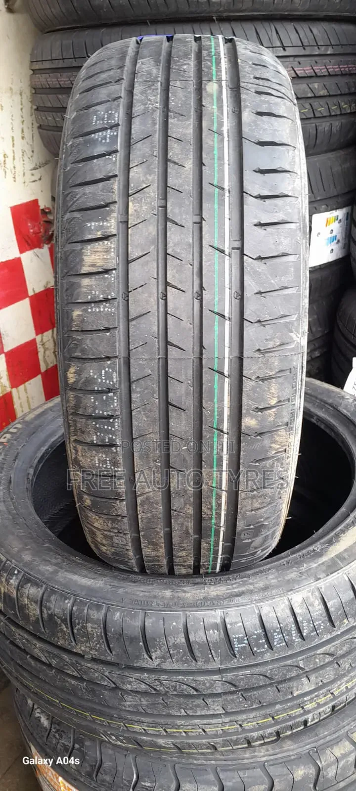 205 50r17 Goodard