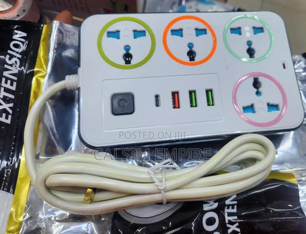 *4way Extension With 3 Usb Ports - main view