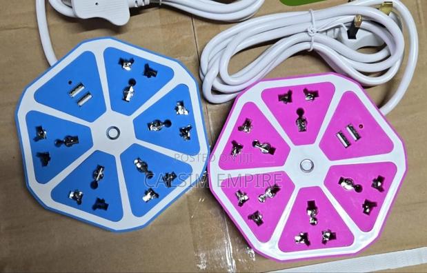 Round 4way Extension Plus 2 Usb Ports