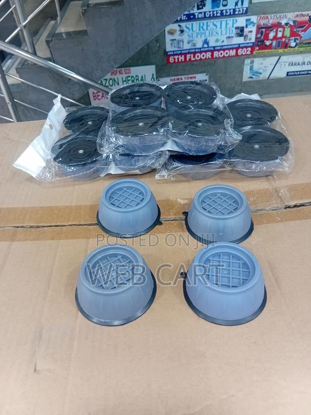 *4pcs Universal Shock Noise Cancelling Anti-Vibration Fridge Pads - main view