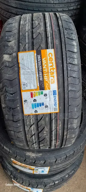 265 35r18 Centara
