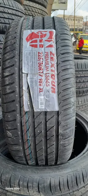 225 50r17 Zextour