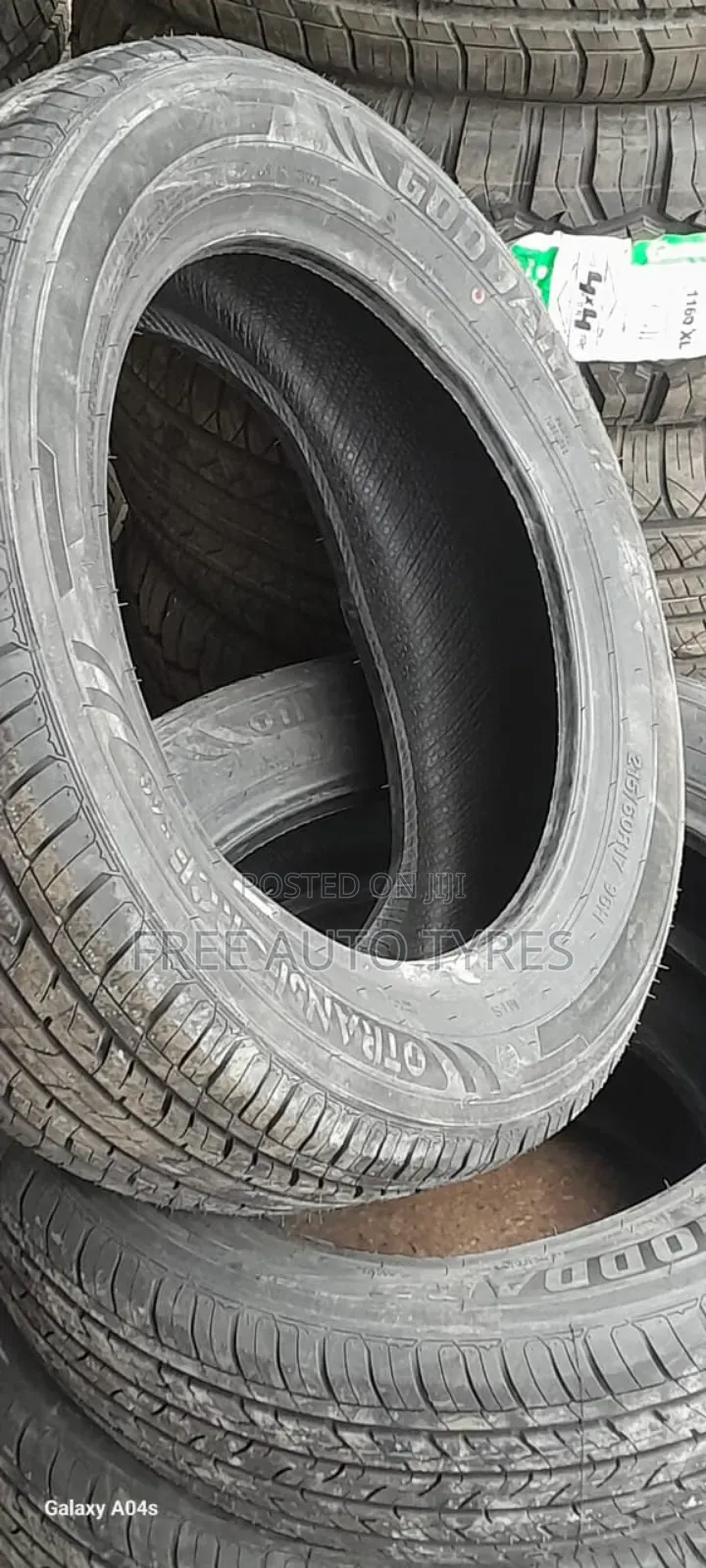 215 60r17 Goodard