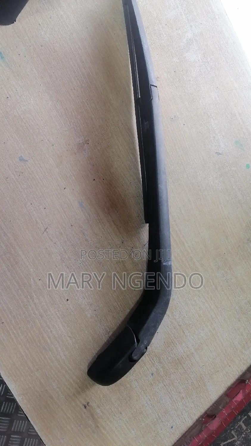 Rear Wiper for Fielder