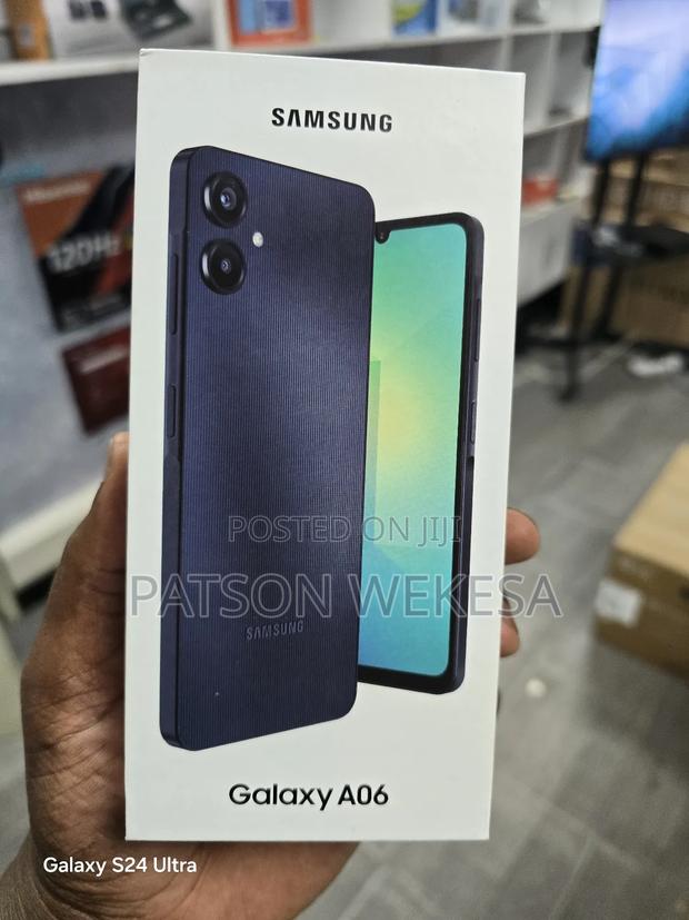 New Samsung Galaxy A06 128 GB Black - thumbnail 2