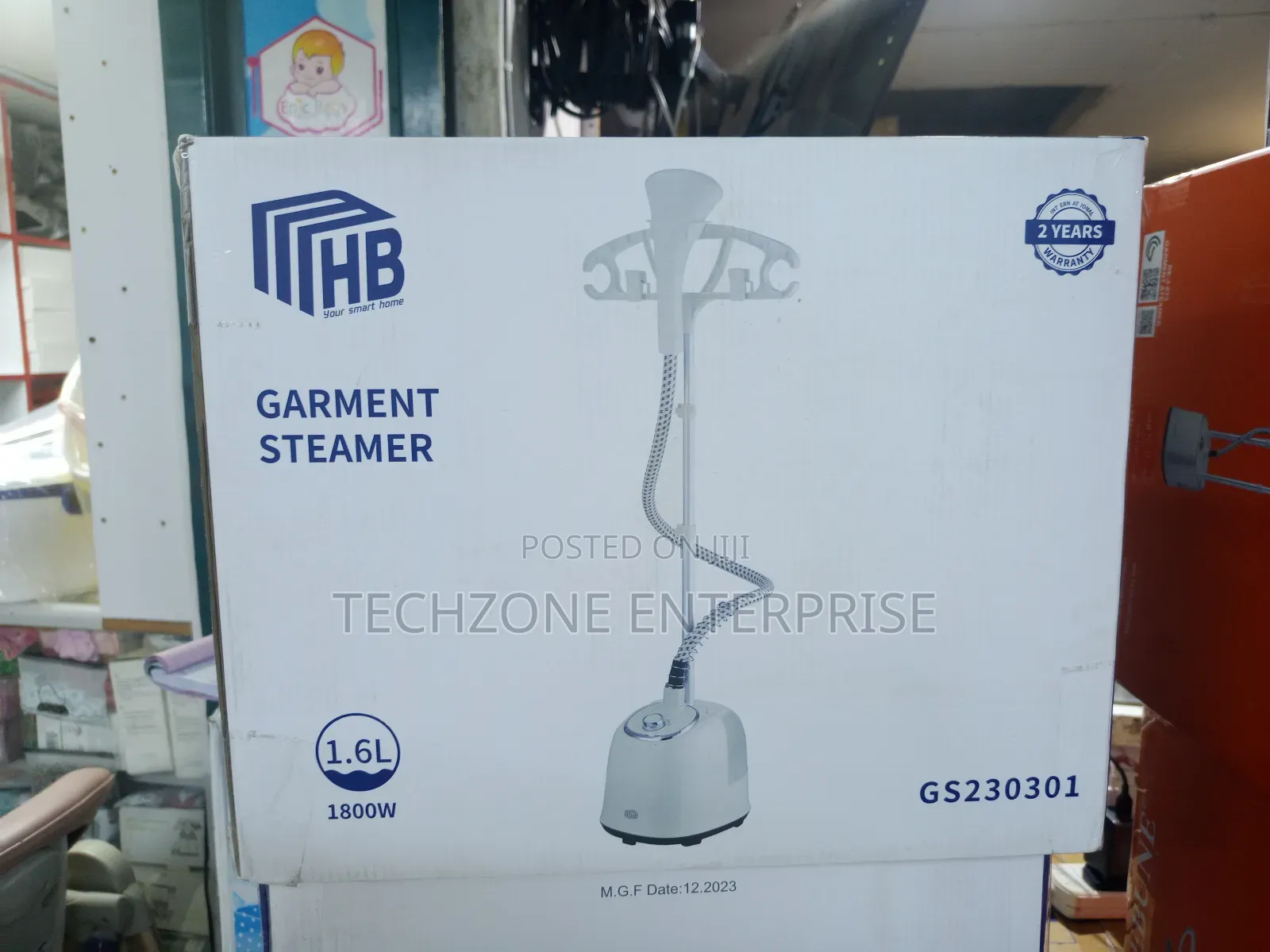 Rebune Stand Alone Garment Steamer With 1.6 Litres 
