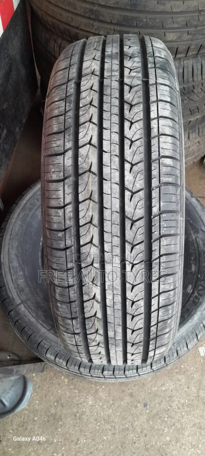 225 65r17 Centara