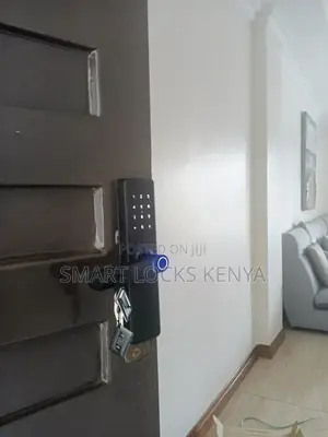 Intelligent Smart Door Lock With App Control
