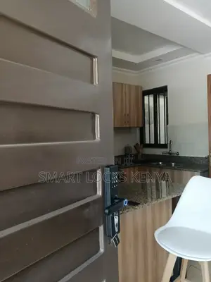 Intelligent Smart Door Lock With App Control
