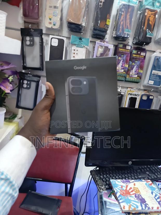 New Google Pixel 9 Pro Fold 256 GB Black - thumbnail 2