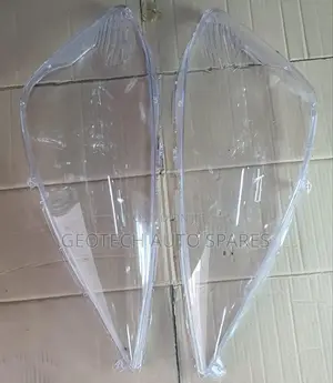 Honda Fit 2008 Headlight Lens