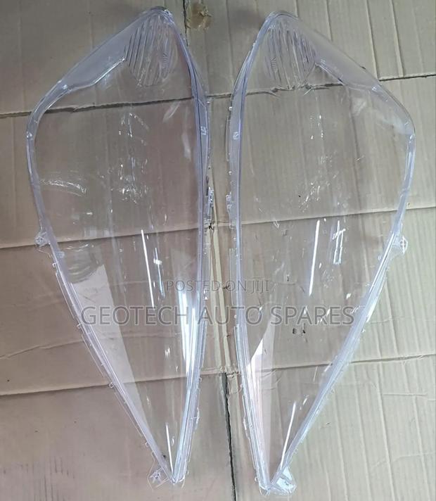 Honda Fit 2008 Headlight Lens