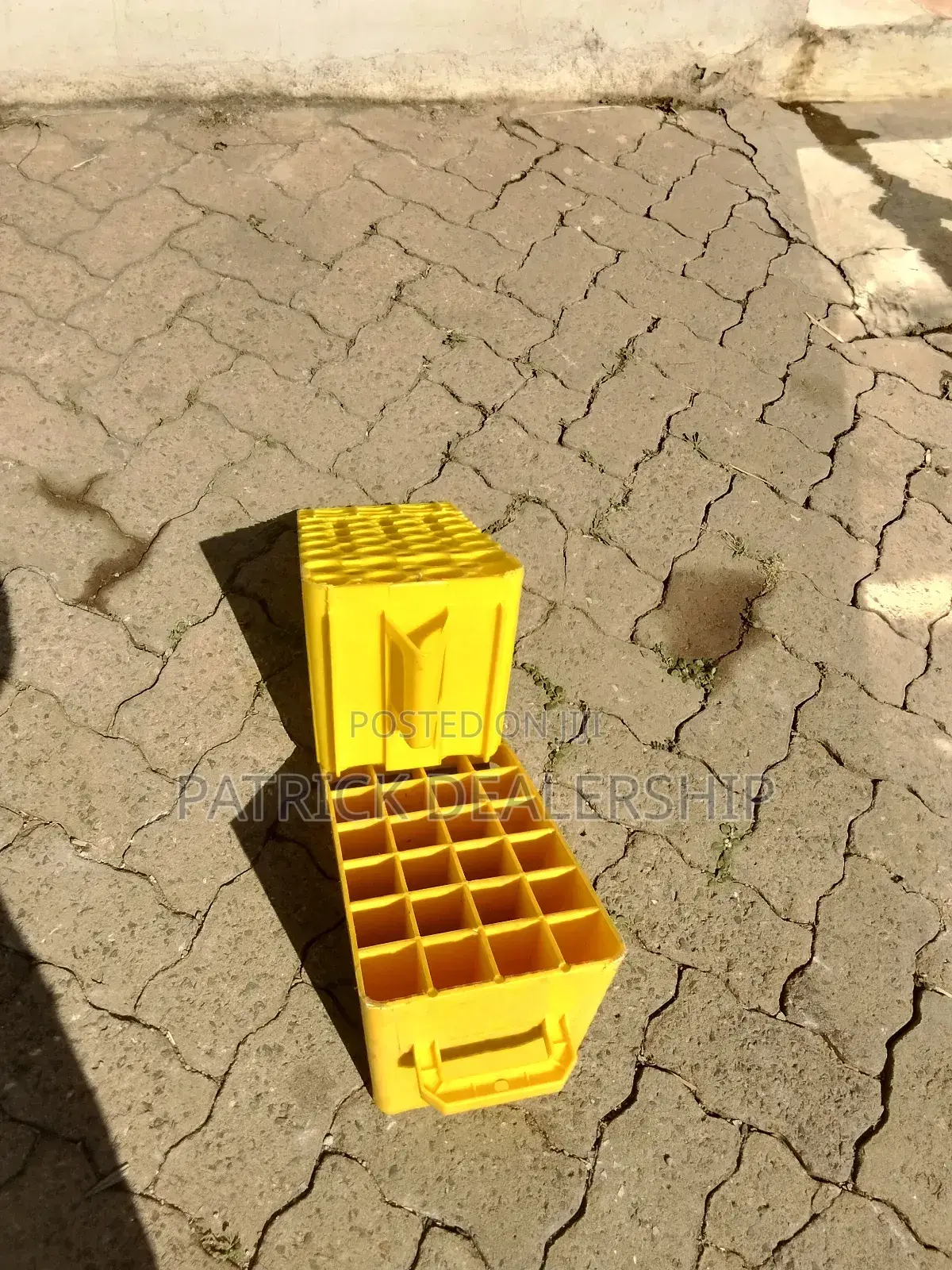 Single-Wheeled Stopper/Wheel Chocks