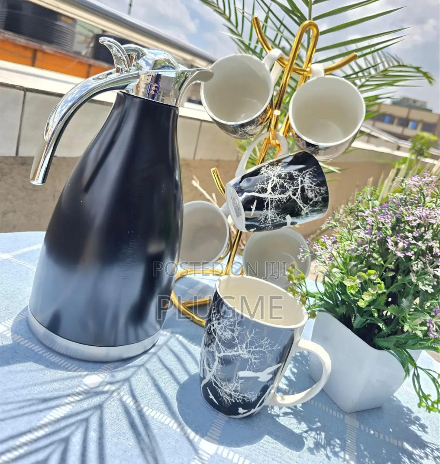 Classy Flask Set 6 Tea Cups Quality