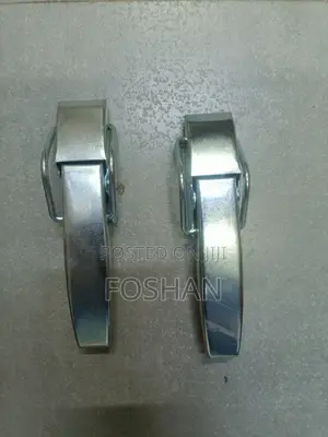 Revo Tailgate Handle
