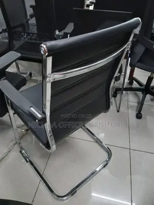 Chrome Cantilever Visitor Chair