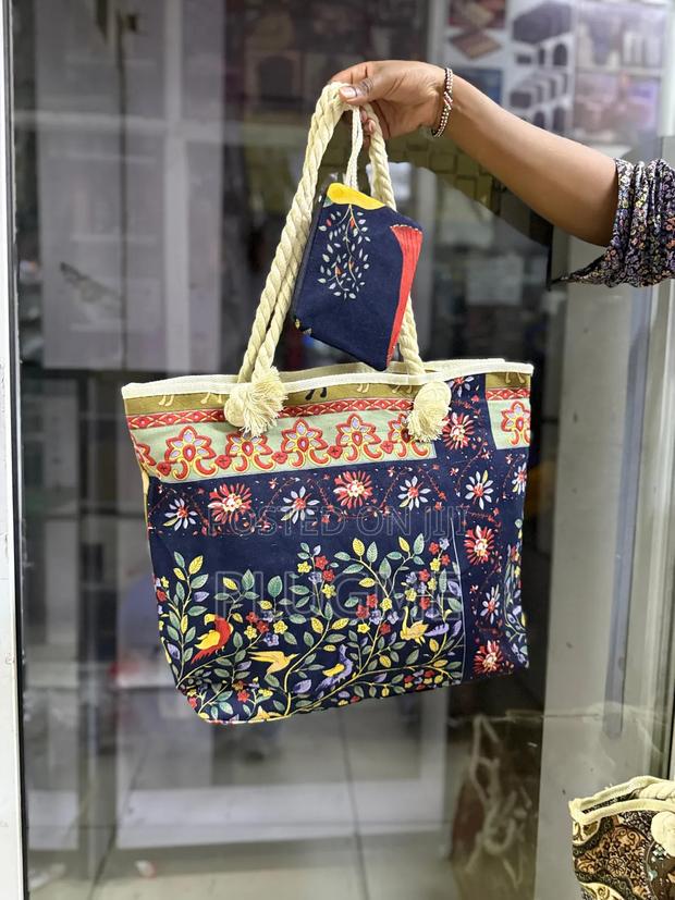 2 in 1 Colorful Big Size Tote Bag With a Pouch Set - thumbnail 2