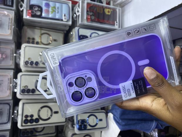 Kierty Translucent Magnetic Matte Phone Case for iPhone 16 Pro - thumbnail 3