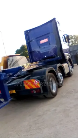 Boxbody/Containerised/Flatbed Accessible for Transit Jobs