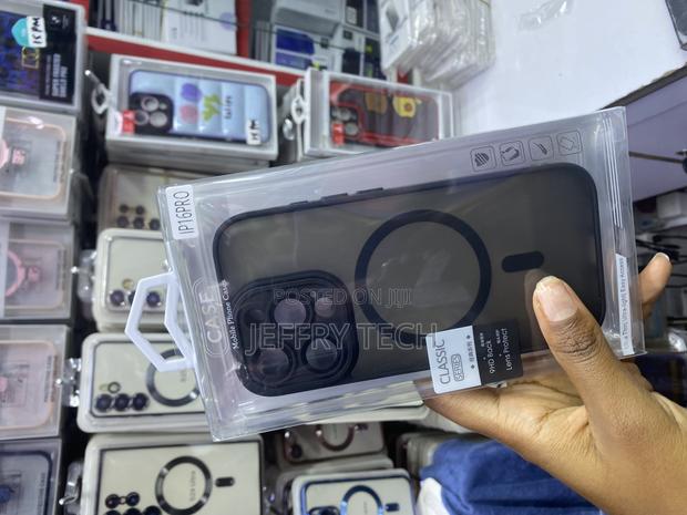 Berty Translucent Magnetic Matte Phone Case for iPhone 16 Pro - thumbnail 2