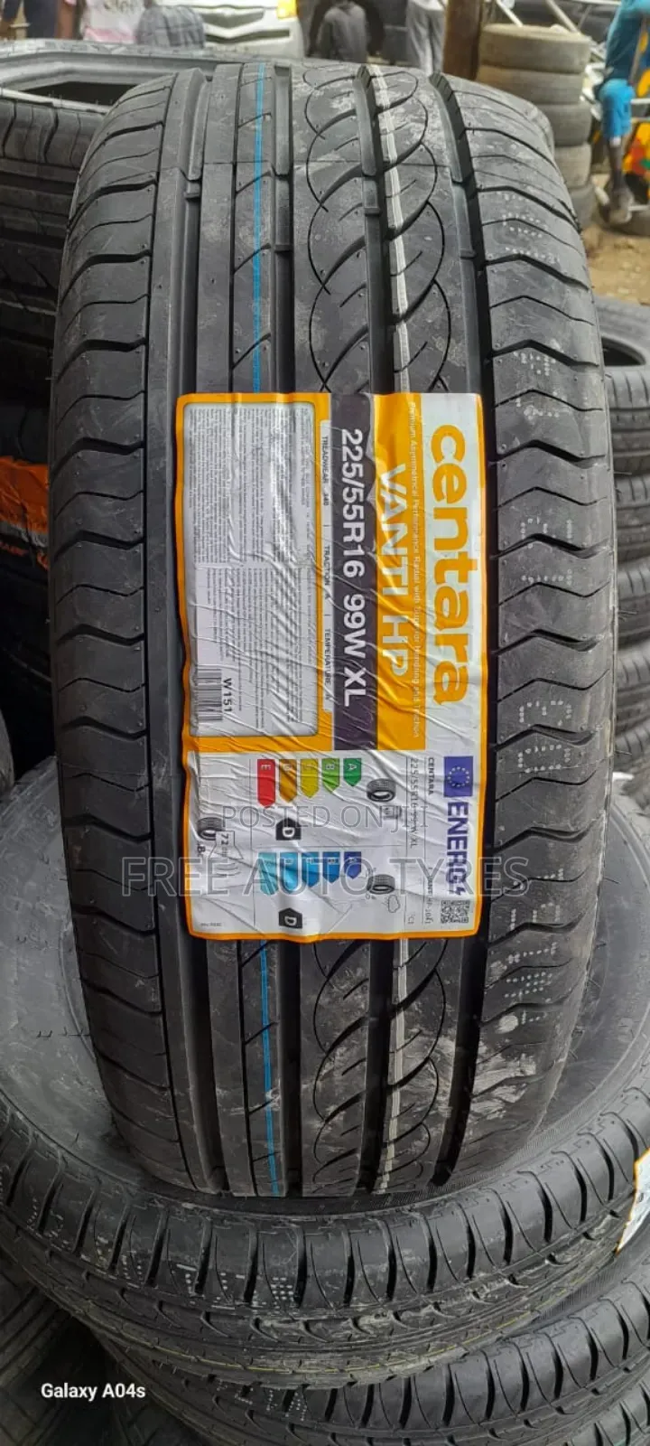 225 55r16 Centara