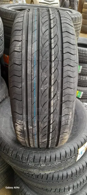225 55r16 Centara