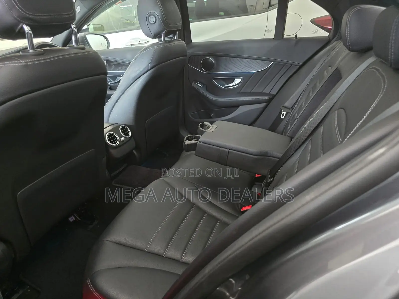 Mercedes-Benz C200 2019 Gray