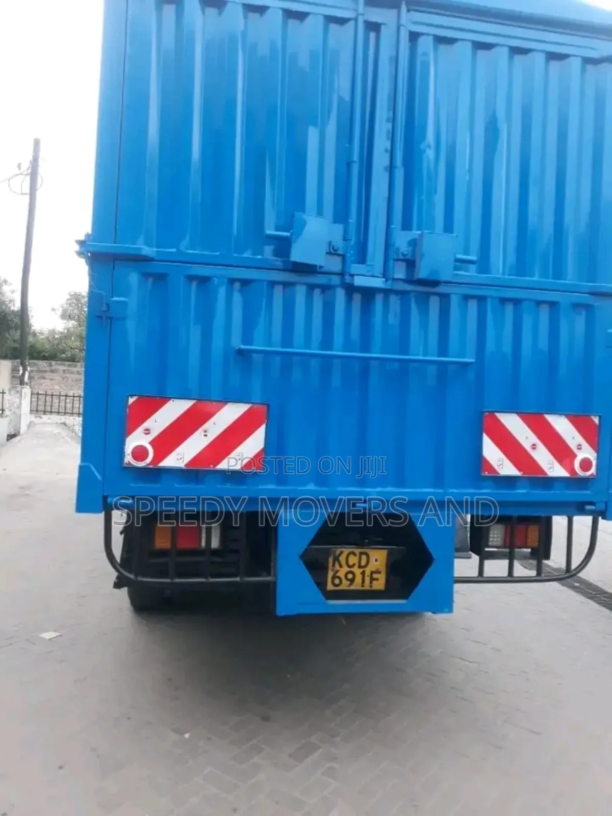 Boxbody/Containerised Available for Job