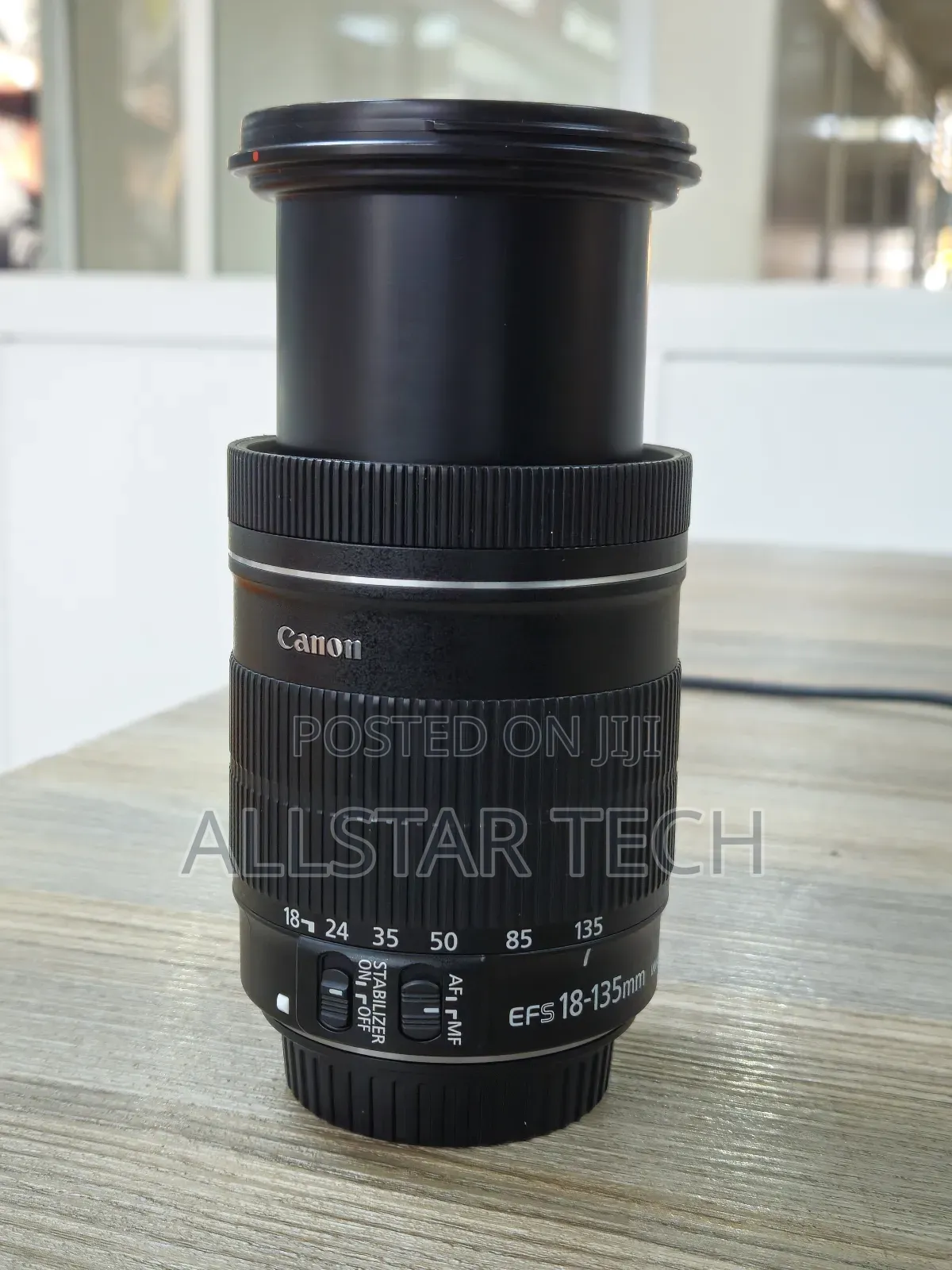 Canon Ef-S 18-135mm F/3.5-5.6 Is Lens (Very Clean)