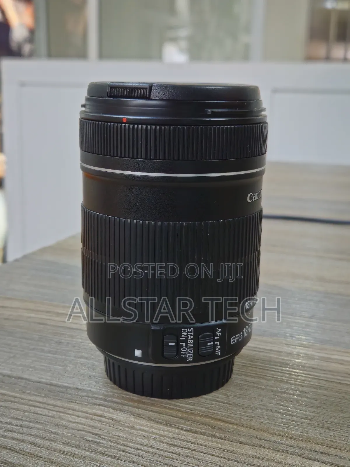 Canon Ef-S 18-135mm F/3.5-5.6 Is Lens (Very Clean)