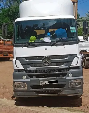 Boxbody/Containerised Available for Job