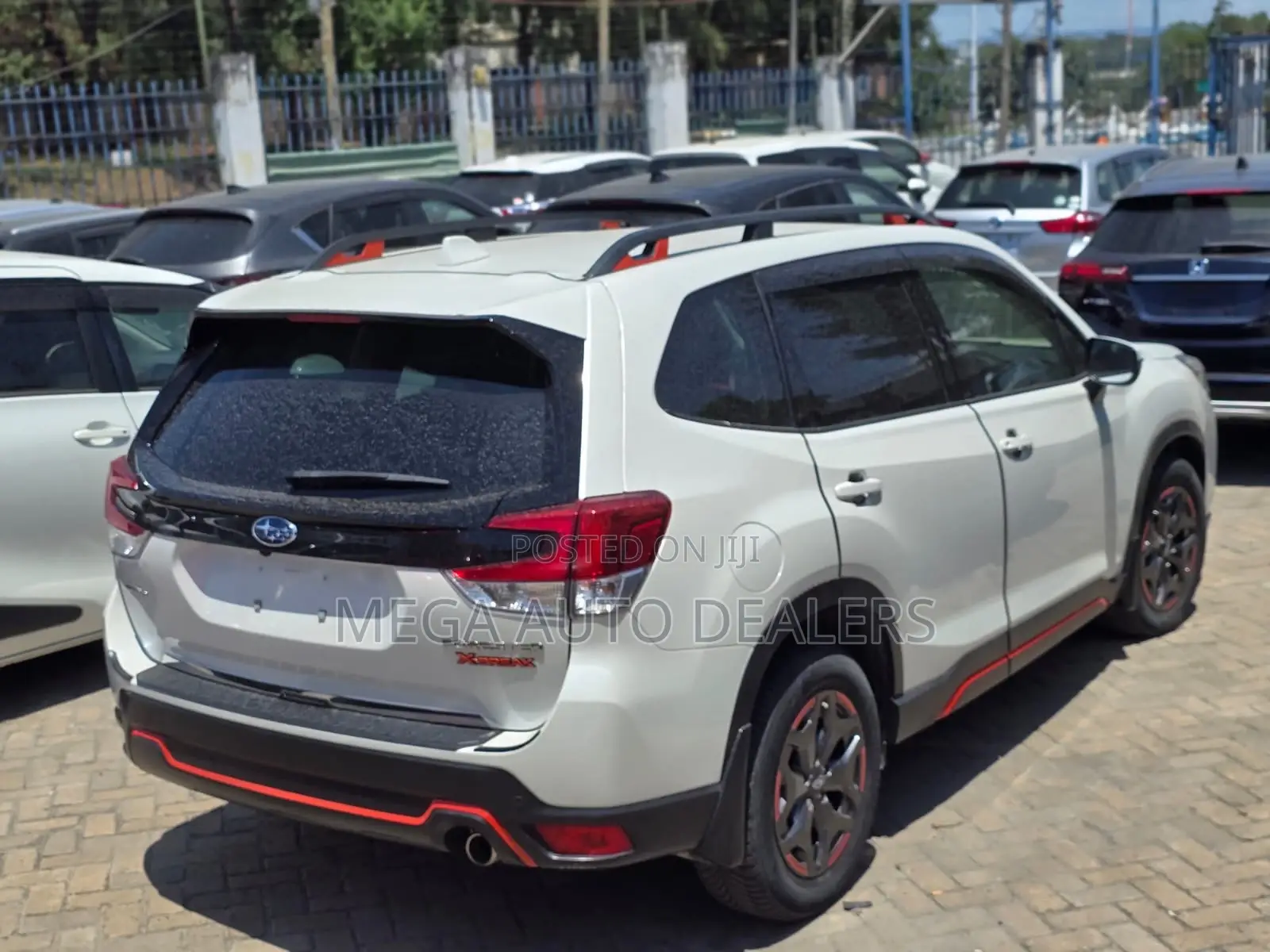 Subaru Forester 2018 White
