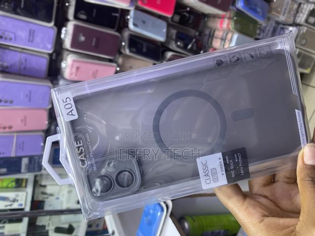 Uedue for Samsung Galaxy A05 Translucent Magsafe Case - thumbnail 3