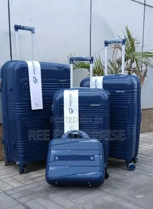 Size 3 4 in 1 Luxurious Unbreakable Suitcase