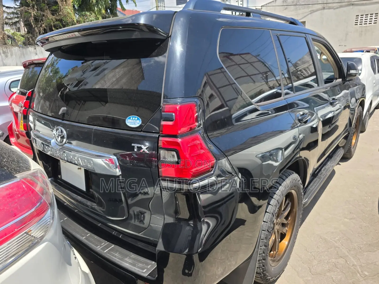 Toyota Land Cruiser Prado 2018 Black