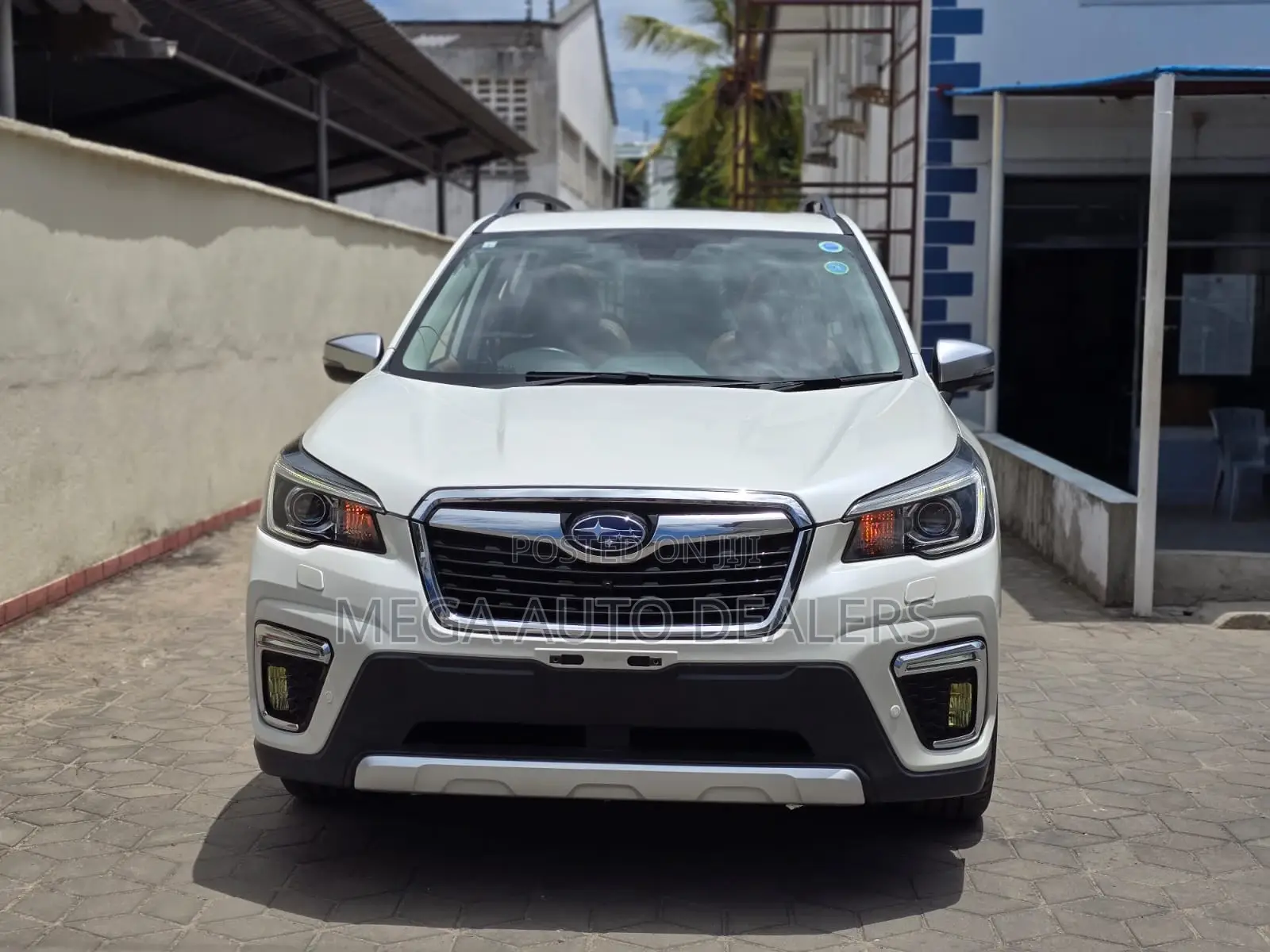 Subaru Forester 2018 White