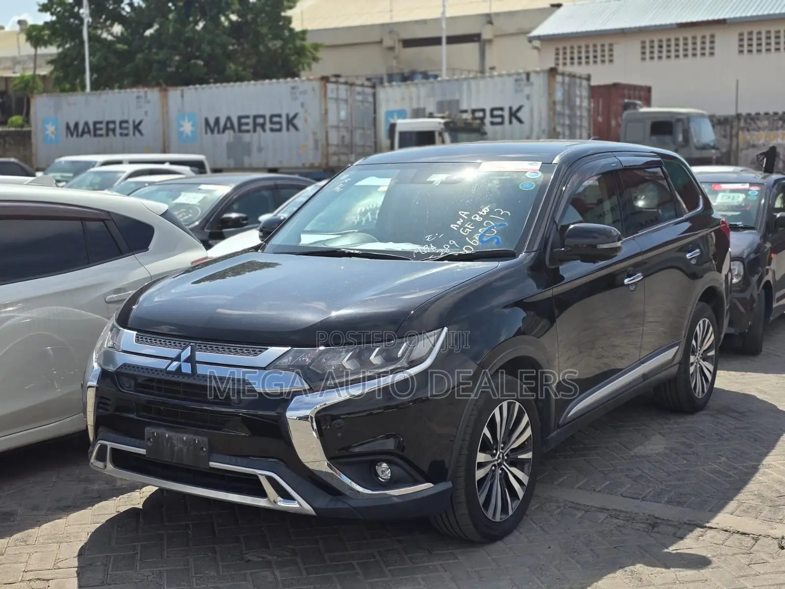 Mitsubishi Outlander 2018 Black