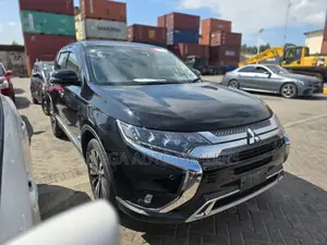Mitsubishi Outlander 2018 Black