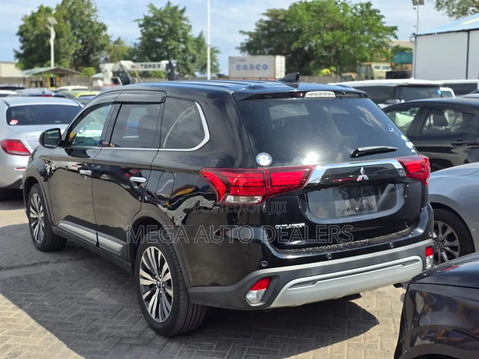 Mitsubishi Outlander 2018 Black