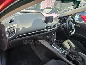 Mazda Axela 2018 Red