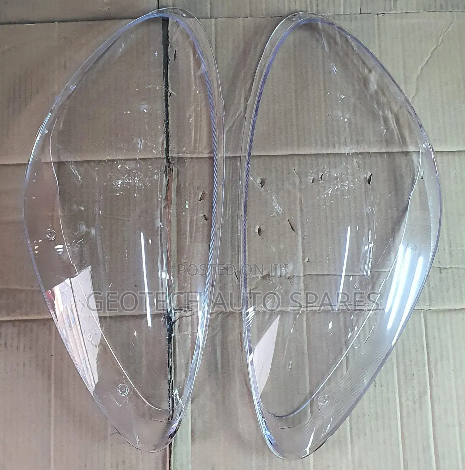 Porsche Cayenne 2014 Headlight Lens