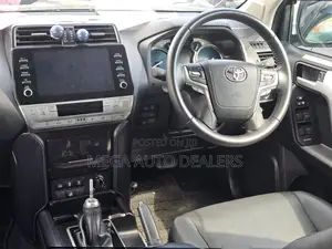 Toyota Land Cruiser Prado 2019 Black